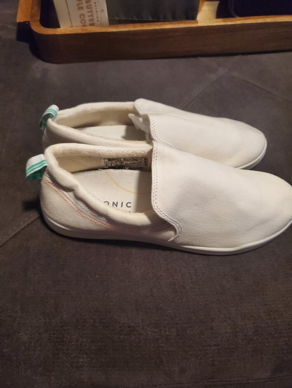 VIONIC BEACH MARSHALL SLIP ON SNEAKERS - Picture 3 of 5
